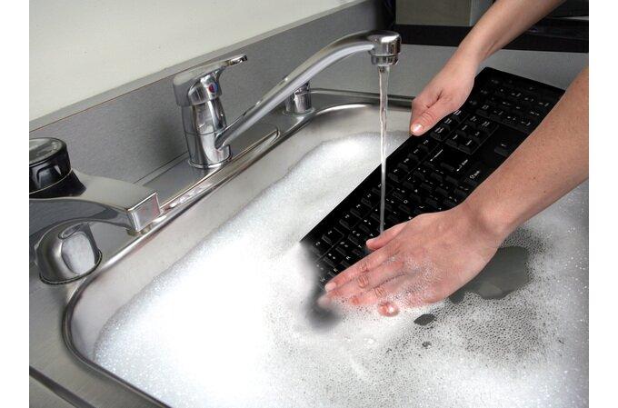 Kensington - Keyboard Washable USB Wired Pro Fit Black PC/Mac - Limolin 