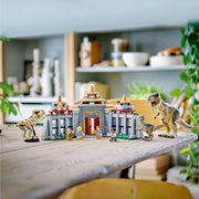 LEGO - Jurassic World - Visitor Center - T-Rex & Raptor Attack - 693 Pcs - 76961 - Limolin 