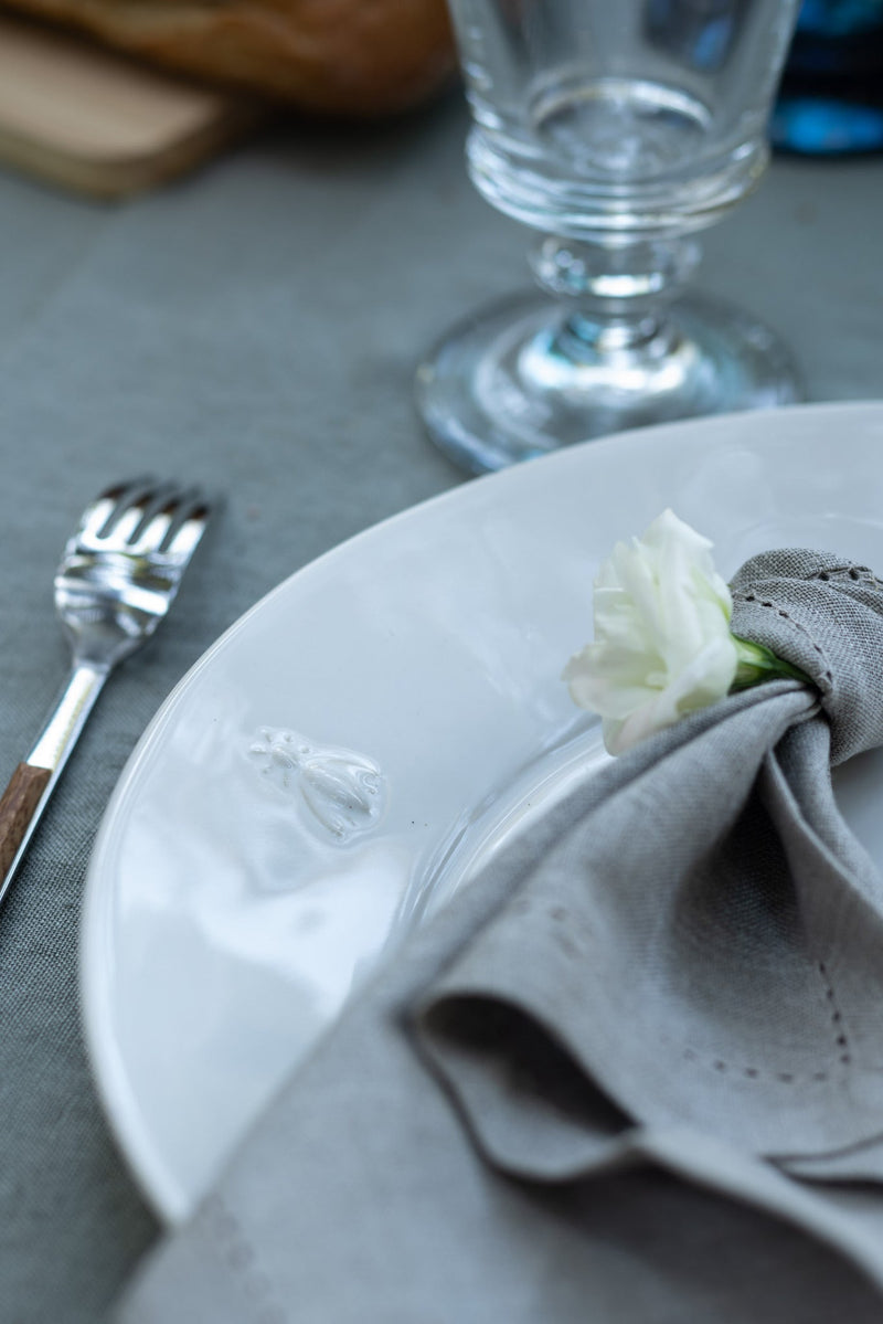 La Rochere - Bee Salad/Dessert Plate Ecru - Limolin 