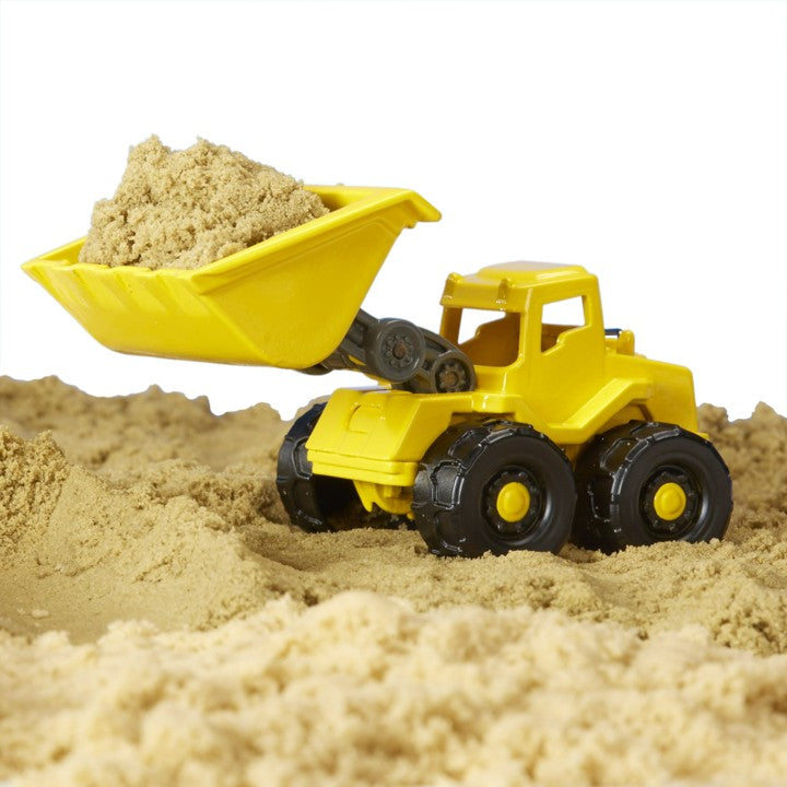 Wonder Factory - Never-Dry Sand Construction Truck - Wheel Loader - construction play detail
