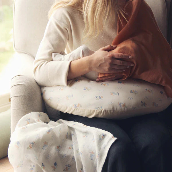 Avery Row - Nursing pillow Coastline