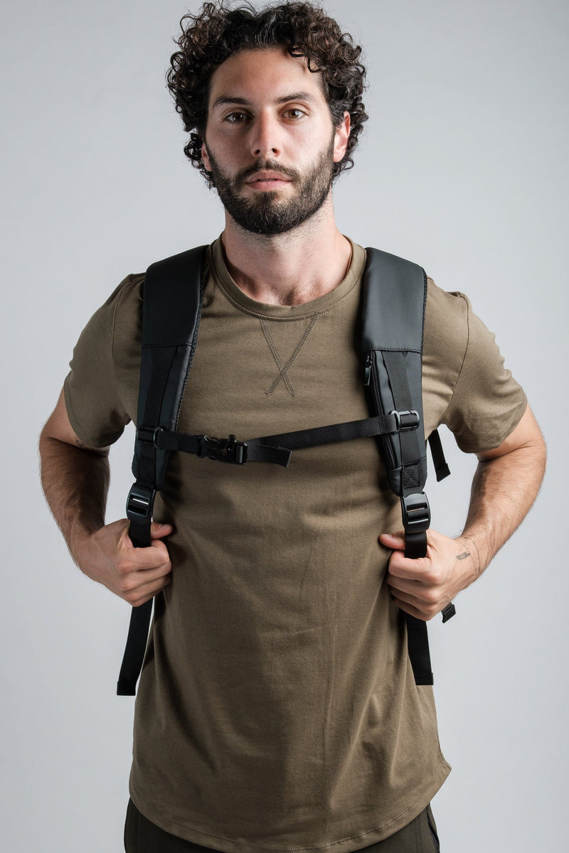 Northbound Gear - "Voyager" Expandable Backpack 26L / 38L with Built-in Rain Coat