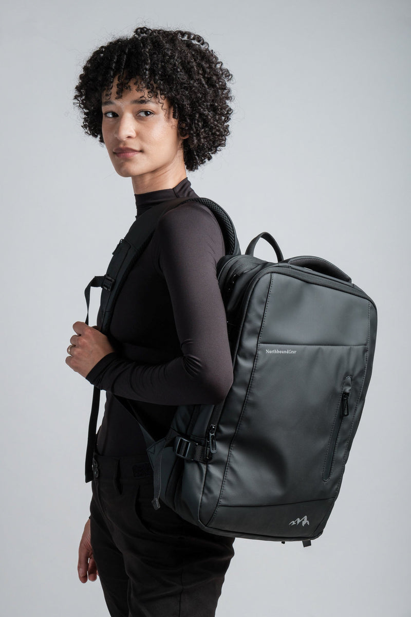 Northbound Gear - "Voyager" Expandable Backpack 26L / 38L with Built-in Rain Coat