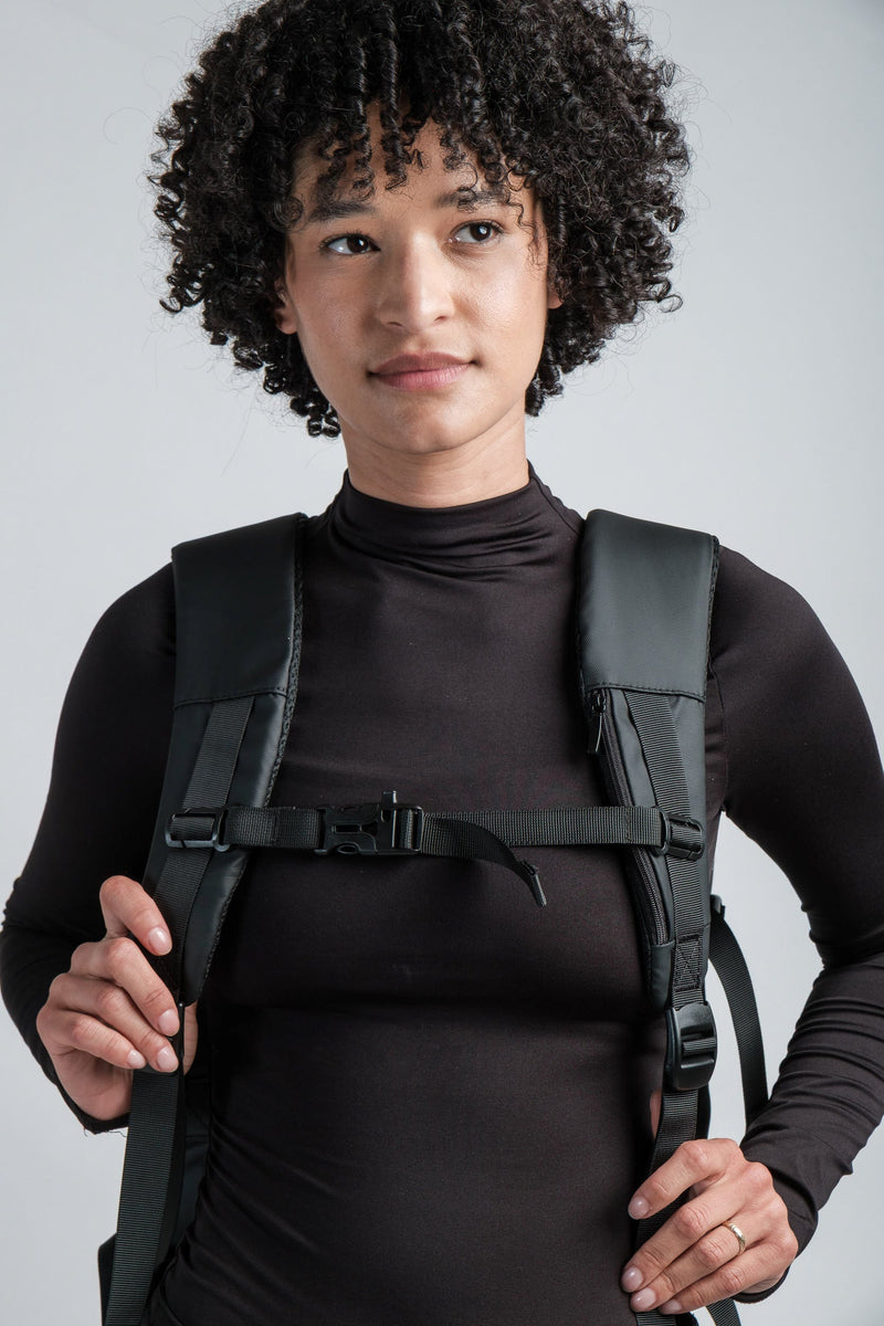 Northbound Gear - "Voyager" Expandable Backpack 26L / 38L with Built-in Rain Coat