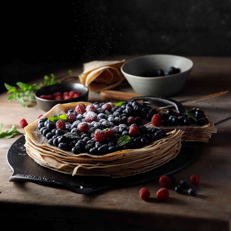 Victoria - Cast Iron Pizza Pan - 38 cm