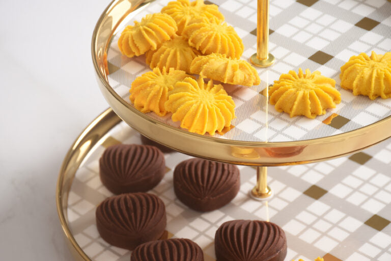 Pampa Bay - For the Holidays 2-Tiered Dish - Limolin 