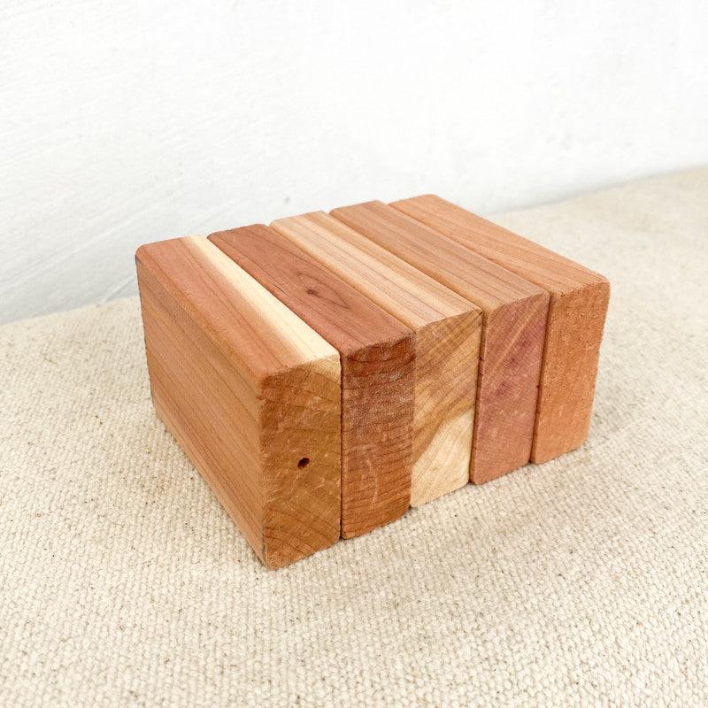 REDECKER - Red Cedar Blocks 5/Pk 7X5X2Cm - Limolin 