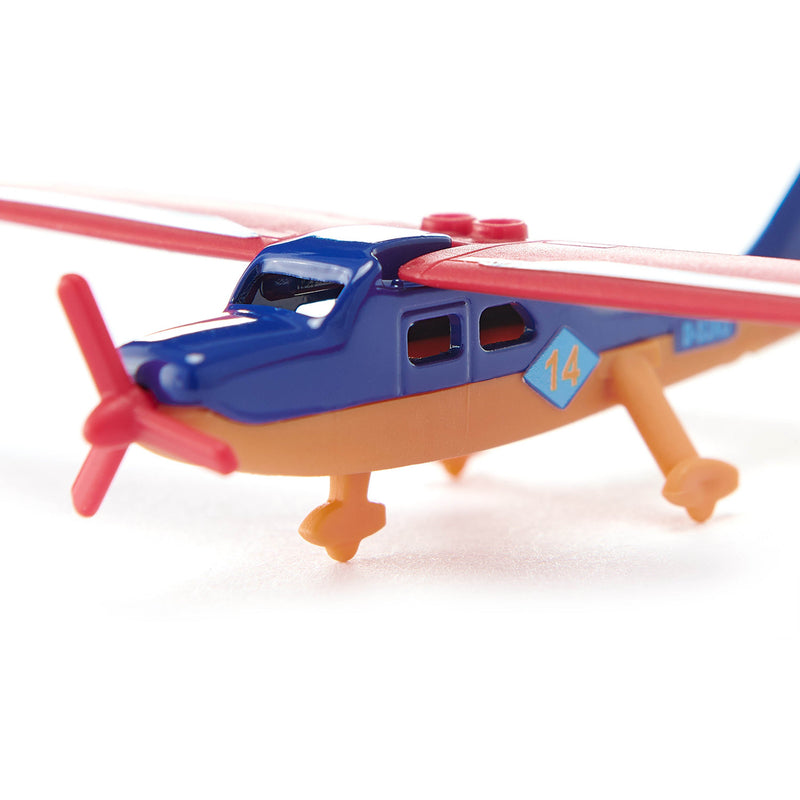 SPORTING AIRPLANE