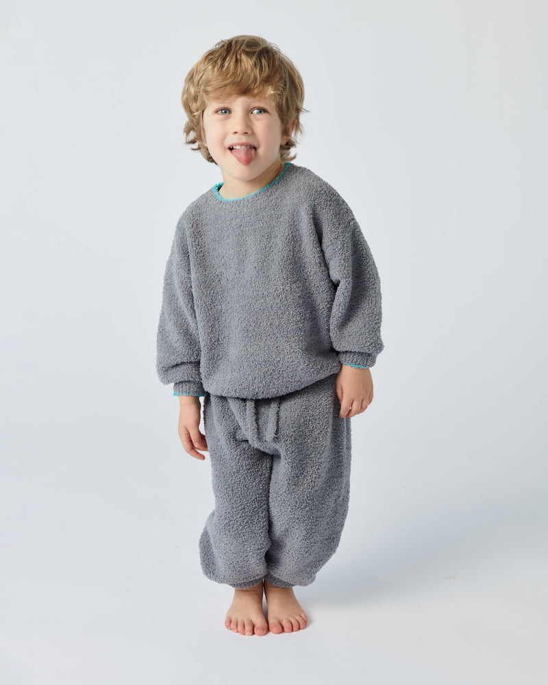 Boxy Sweater • Fuzzy