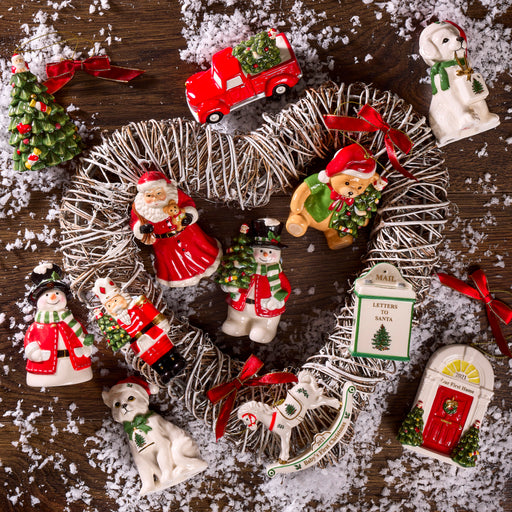 Spode - Christmas Tree - Bringing Home The Tree Ornament - Limolin 