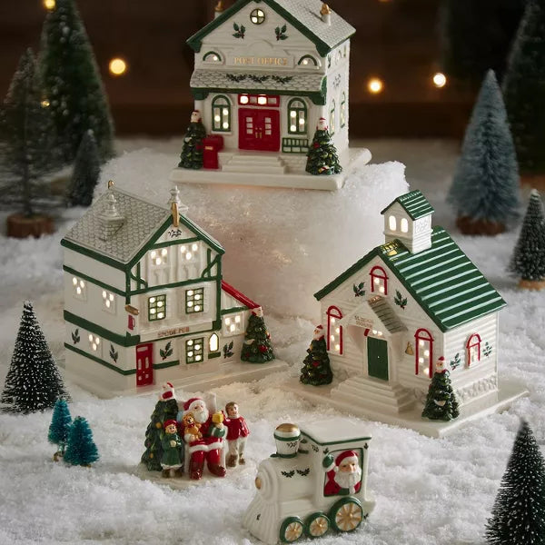 Spode - Christmas Tree - Village Train Engine | 3.75 Inch - Limolin 