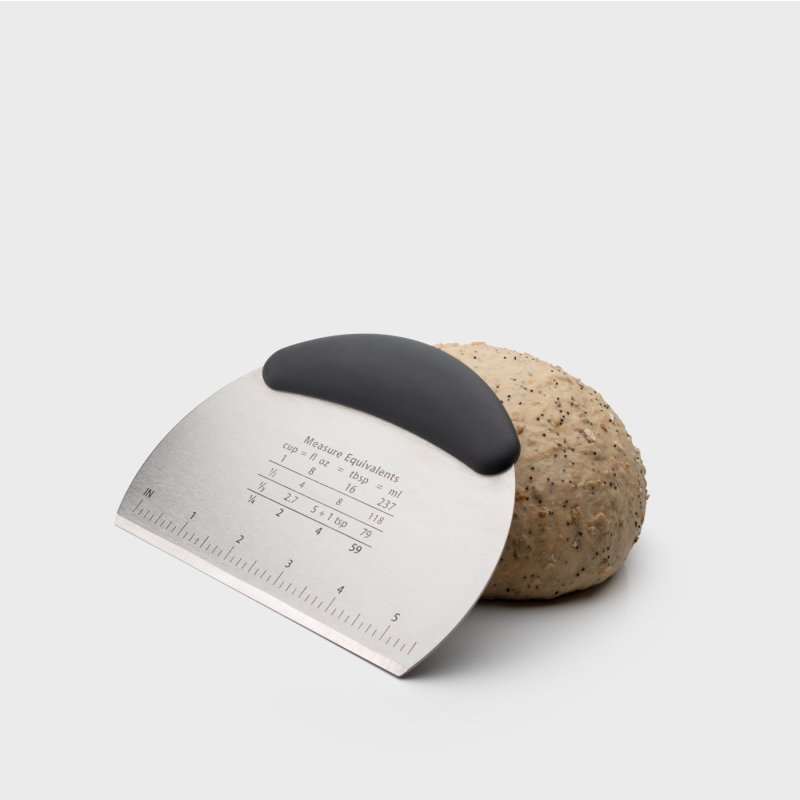 Taylor's Eye Witness - Dough & Pastry Scraper - Limolin 