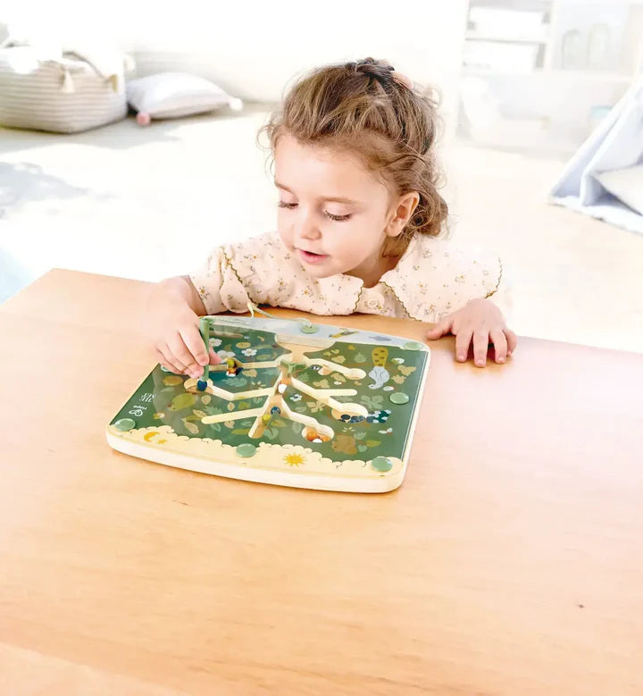 Hape - MET TREE OF LIFE MAZE PUZZLE