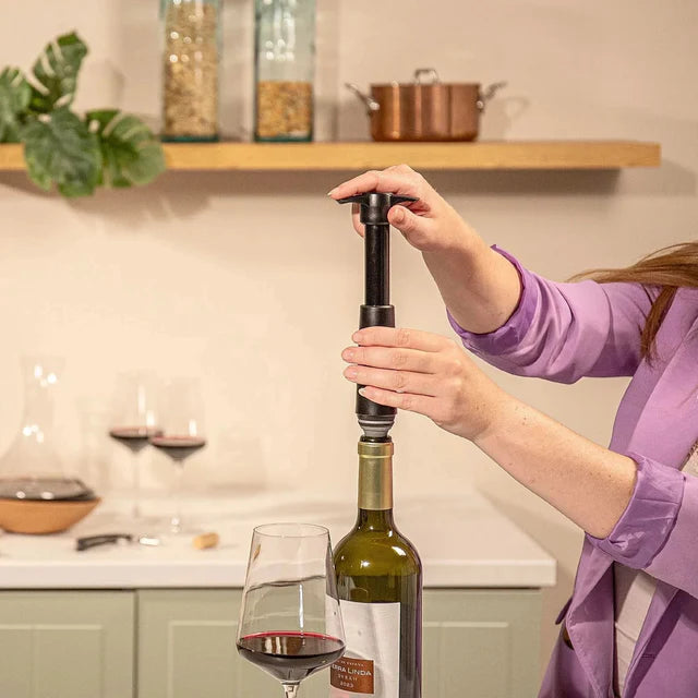 VACUVIN - Wine Saver Set 2/ST Black - Limolin 