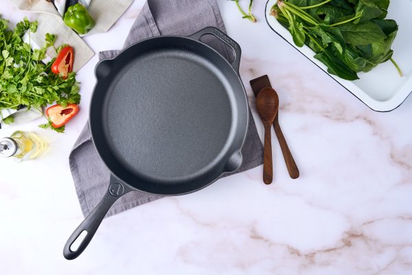 Victoria - Cast Iron Skillet - 30 cm