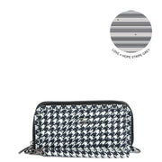 LUG - Whirly RFID Wristlet Wallet