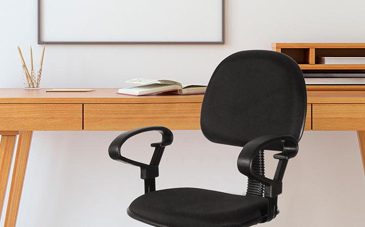 Xtech - Chair - Student Chair with armrest (AM160GEN76) - Limolin 