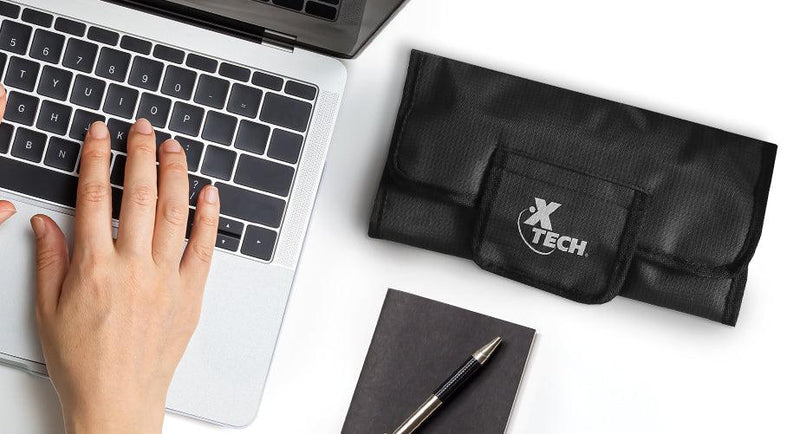 Xtech - Universal Accessory Case Travel Case (XTB - 050) - Limolin 