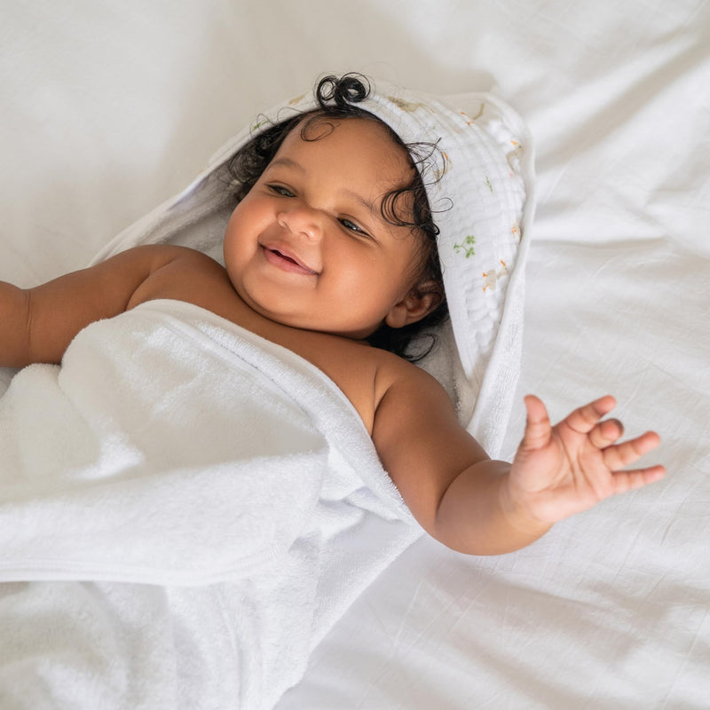 aden + anais - Hooded Towel Mother & Baby Hooded Towel | Country Floral - Girl