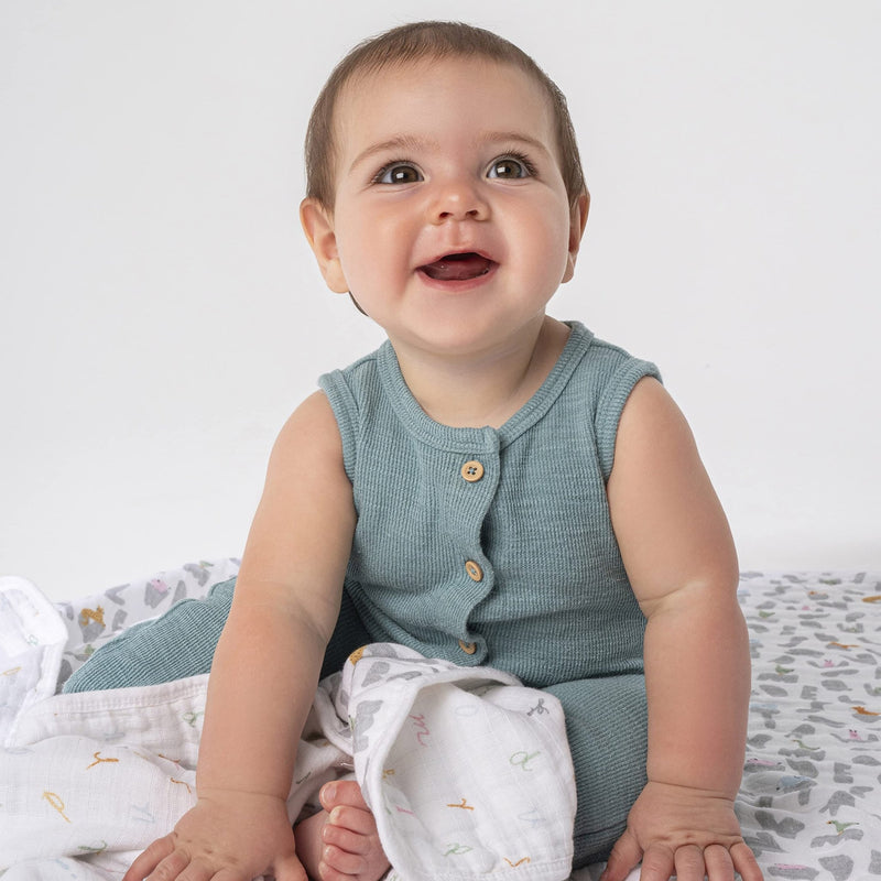 aden + anais - Muslin Blanket Mother & Baby Muslin Blanket | Alphabet Animals - Neutral