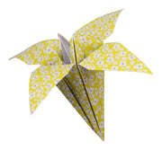 My Mandarine Origami Paper – Flowers paper design detail