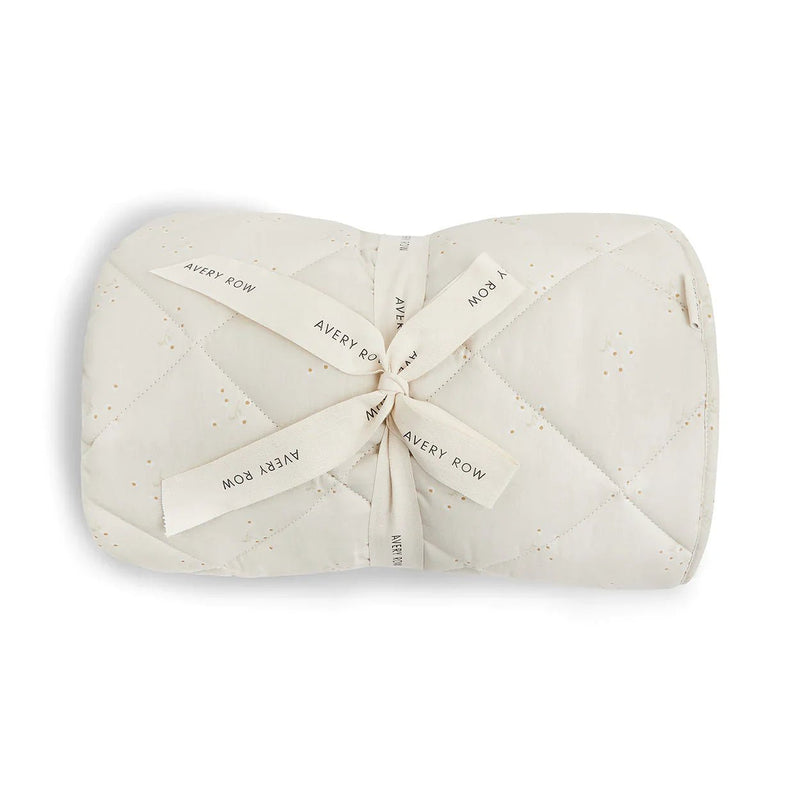 Avery Row - Stay & Play Mat Wild Chamomile Mother & Baby