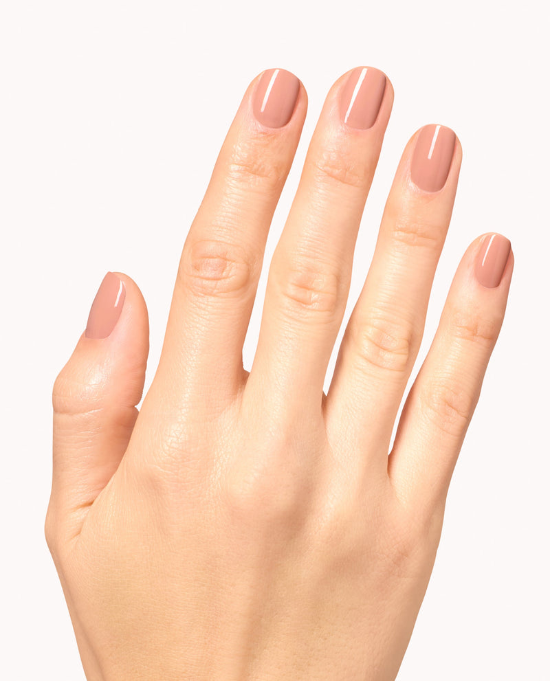 Boots in Barcelona peach-pink manicure