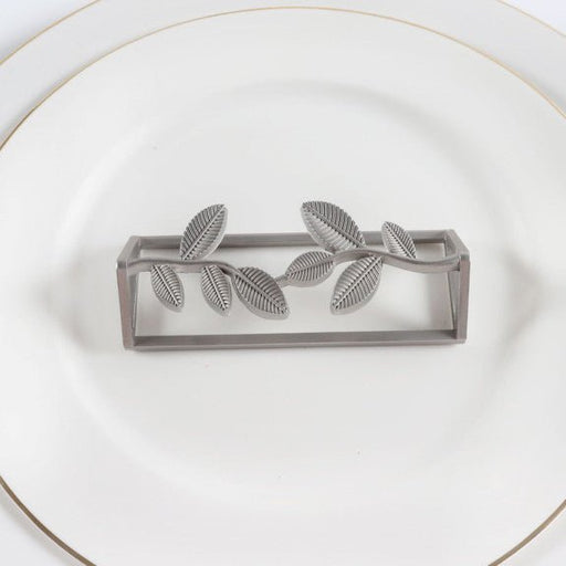 Brilliant - NAPKIN RING FLAT - VINTAGE SILVER S/4 Home & Kitchen