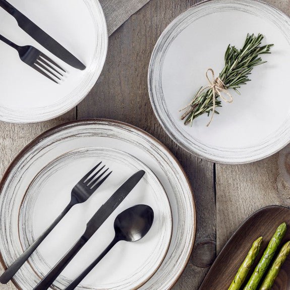 Brilliant - OSLO 16PC FLATWARE BLACK Home & Kitchen