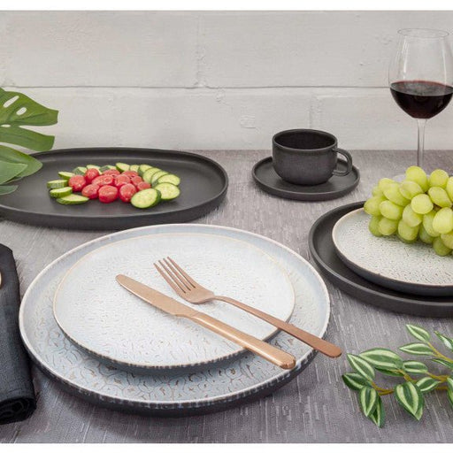 Brilliant - OSLO 16PC FLATWARE CHAMPAGNE Home & Kitchen
