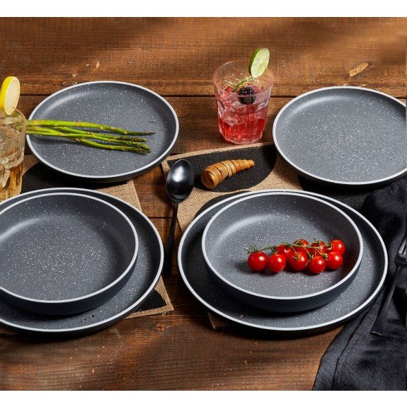 Brilliant - PASTA PLATE BLACK PEBBLE 21CM Home & Kitchen