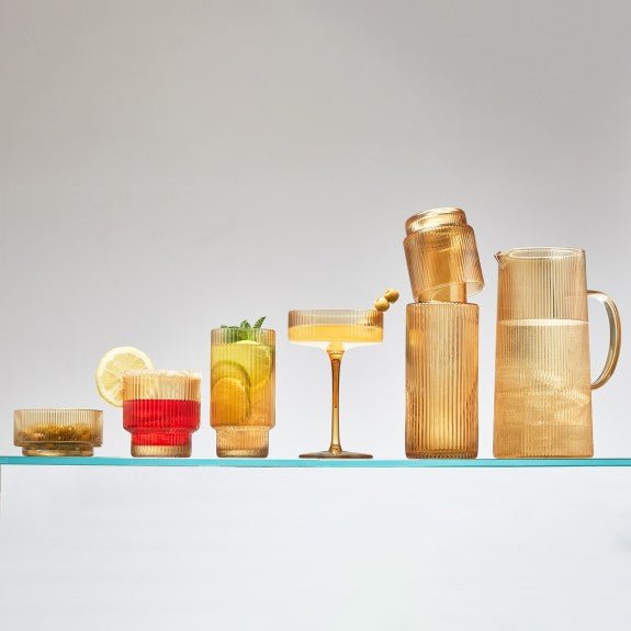 Brilliant - RIBBED AMBER JUG 1.5L Home & Kitchen