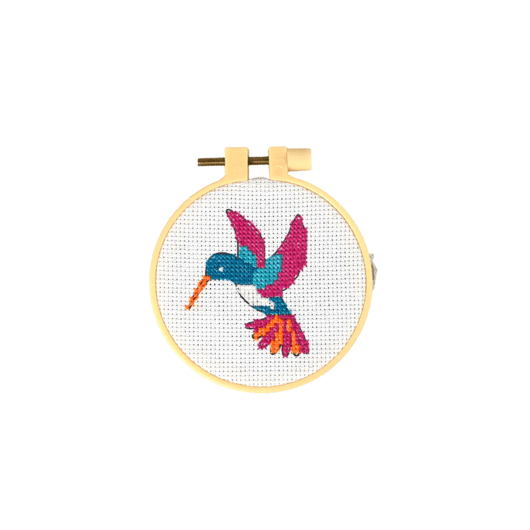 Broderie - HUMMINGBIRD CROSS STITCH KIT Arts & Entertainment