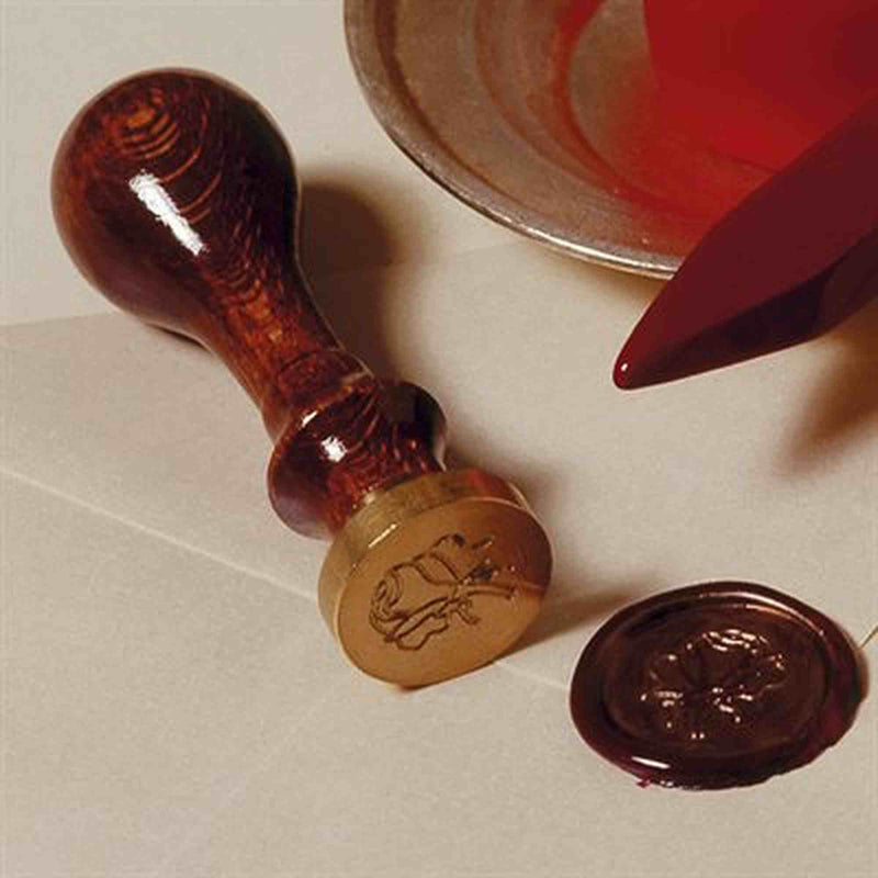 Brass round plate Ø24 mm Script-style alphabet A to Z