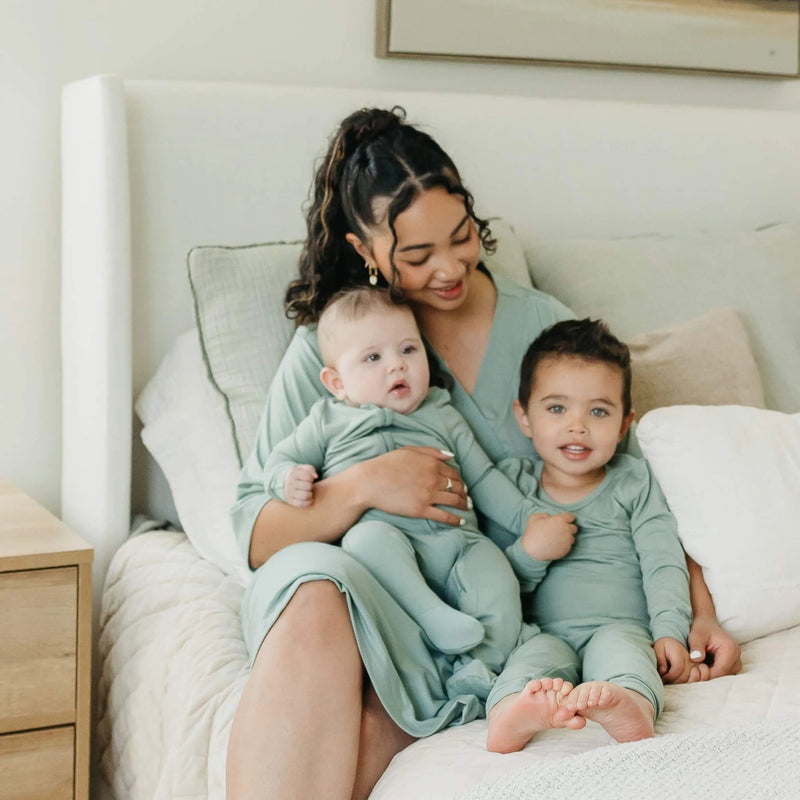 Copper Pearl - 2pc Long Sleeve Pajama Set Apparel & Accessories Rex