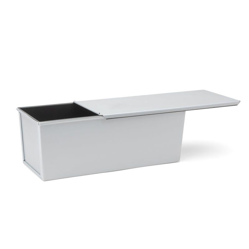 Cuisipro loaf pan with sliding lid