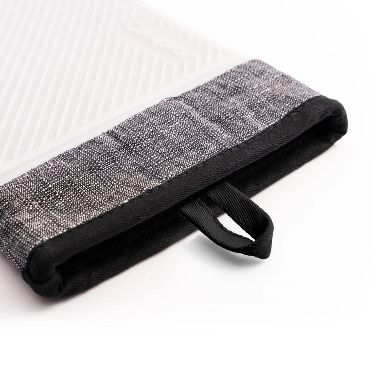 CUISIPRO - Hand Safety Collection - Silicone Oven Mitt, 14x7.4"/35.6x18.8cm (Sold in Pairs) Home & Kitchen Black