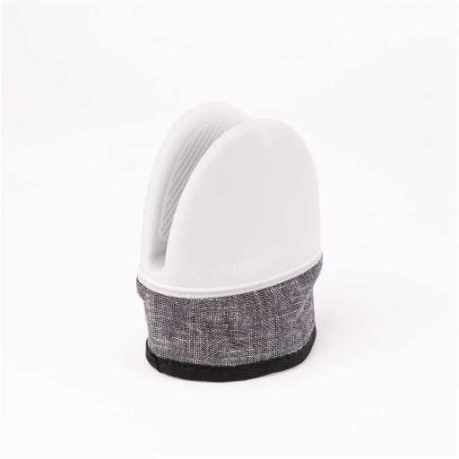 CUISIPRO - Hand Safety Collection - Silicone Pinch Mitt, 5.6x4.5"/14.2x11.4cm, Black (Sold in Pairs) Home & Kitchen