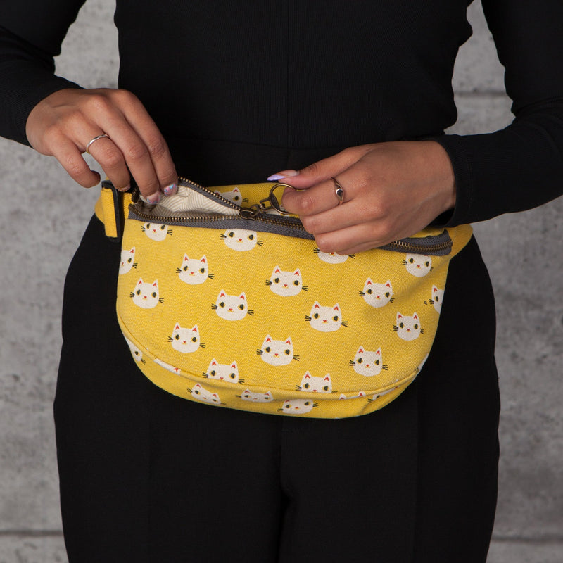 Danica Studio - Meow Meow Hip Bag Luggage & Bags