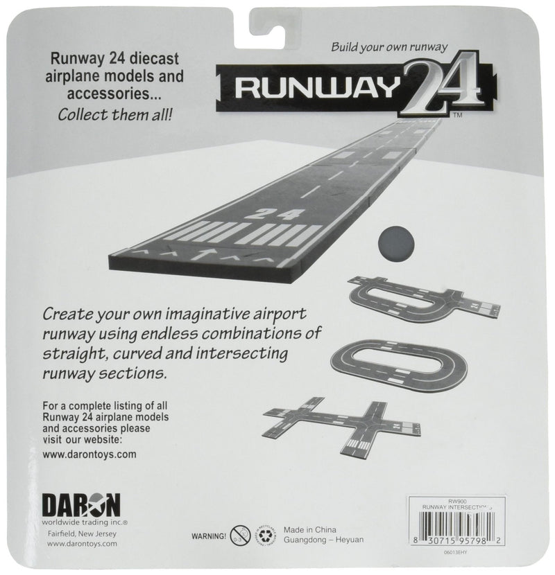 Daron - RUNWAY24 Runway Intersections Toys & Games