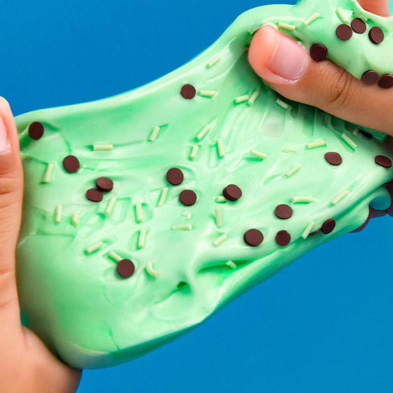 PLAY-DOH - BUTTER - Choc Chip Mint - Peggable Card
