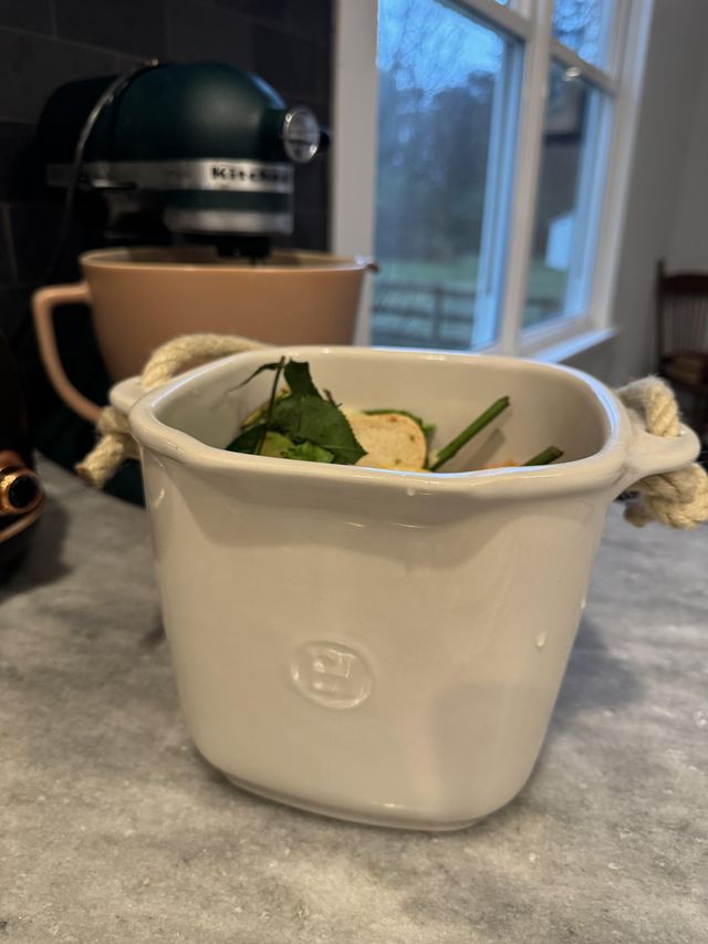 Emile Henry - Compost Bin, 25x20.5x24cm, 3.5L Home & Kitchen Argile