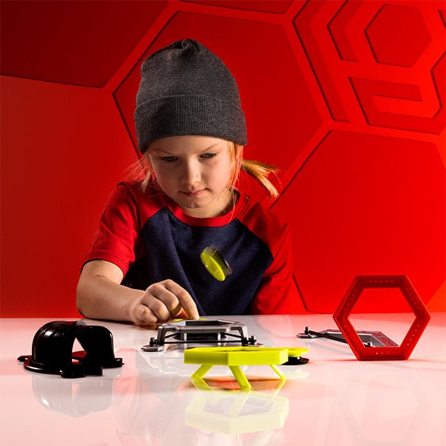 Fat Brain Toys - Magshuto Stunt Park Games & Toys