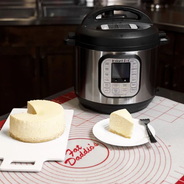 FAT DADDIOS - Anodized Aluminum Round Cheesecake Pans Home & Kitchen 7" 3"