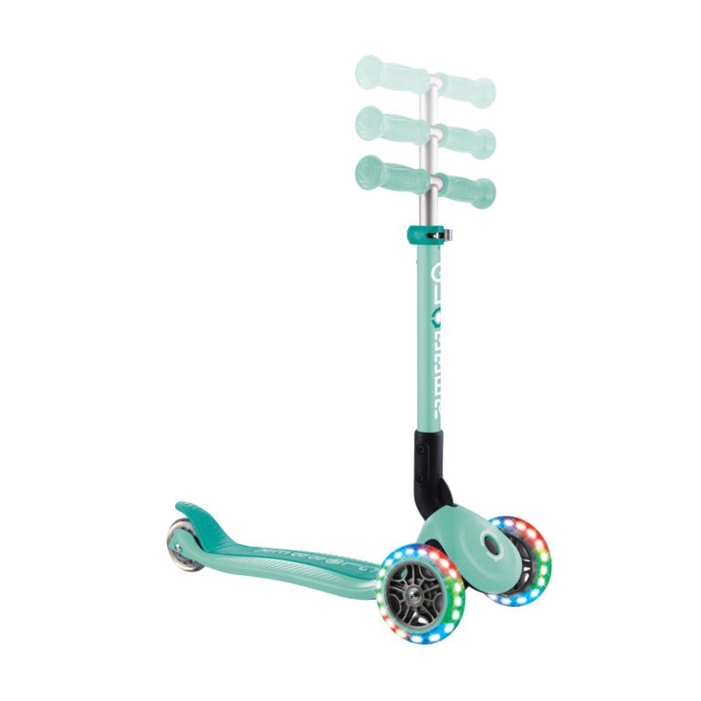 Globber - JUNIOR FOLDABLE LIGHTS - MINT Toys & Games