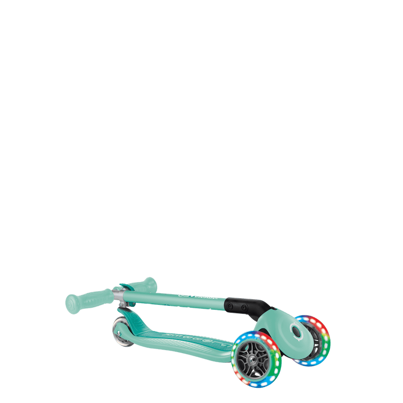 Globber - Primo Foldable with Lights - Mint Sporting Goods