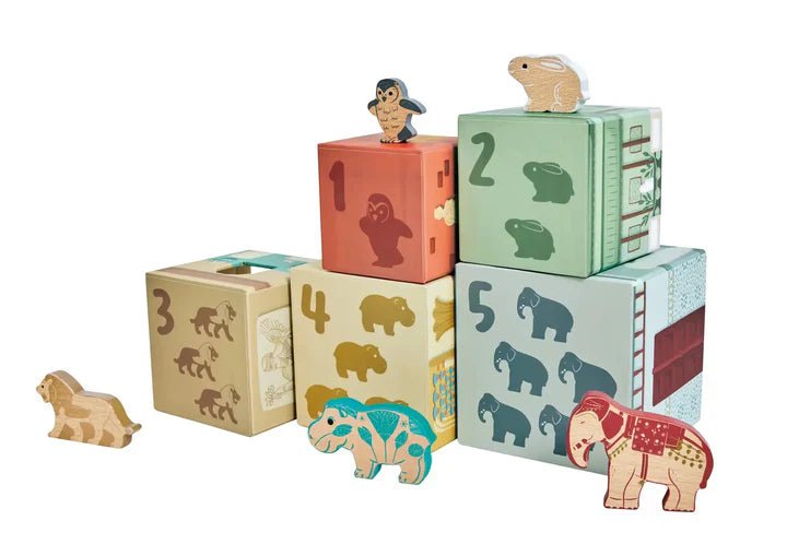 Hape - MET MUSEUM NESTING BLOCKS Toys & Games