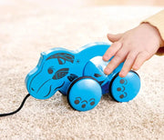 Hape - MET WILLIAM PULL - ALONG TOY Mother & Baby