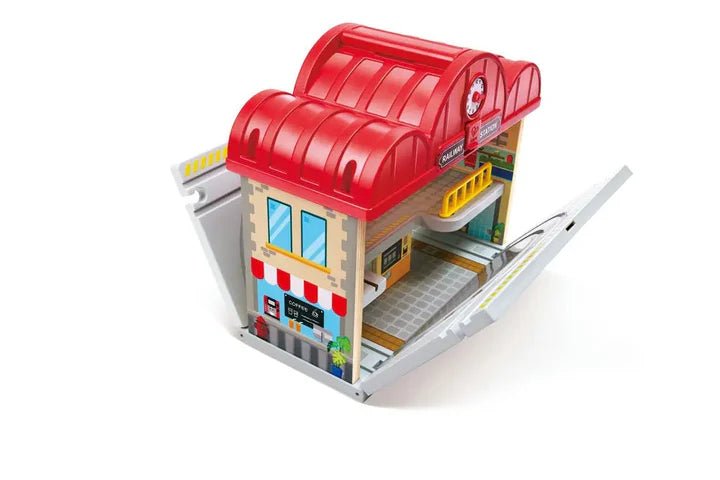 Hape - PORTABLE TRAIN STATION SET Games & Toys
