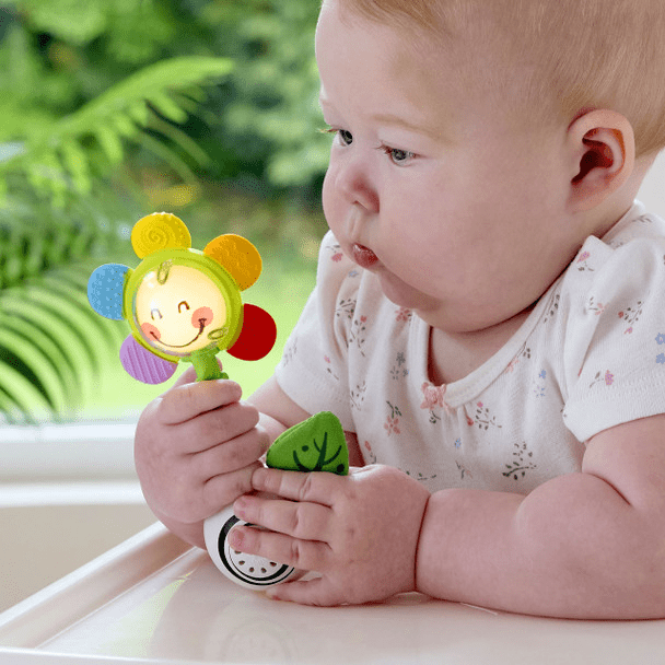 Hape - SHAKE ''N SPARKLE FLOWER RATTLE Games & Toys